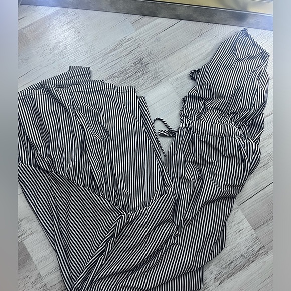 Jumpsuit - Picture 2 of 4